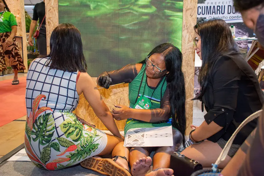  <div class='credito_fotos'>Foto: Karla Reis &nbsp;&nbsp;|&nbsp;&nbsp; <a href='/midias/2025/originais/20251119102052-GF00009215-F00107213.webp' download><i class='fa-solid fa-download'></i> Download</a></div>