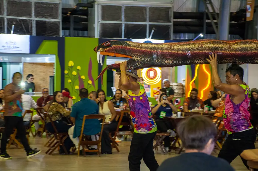  <div class='credito_fotos'>Foto: Karla Reis &nbsp;&nbsp;|&nbsp;&nbsp; <a href='/midias/2025/originais/20251119102119-GF00009215-F00107234.webp' download><i class='fa-solid fa-download'></i> Download</a></div>