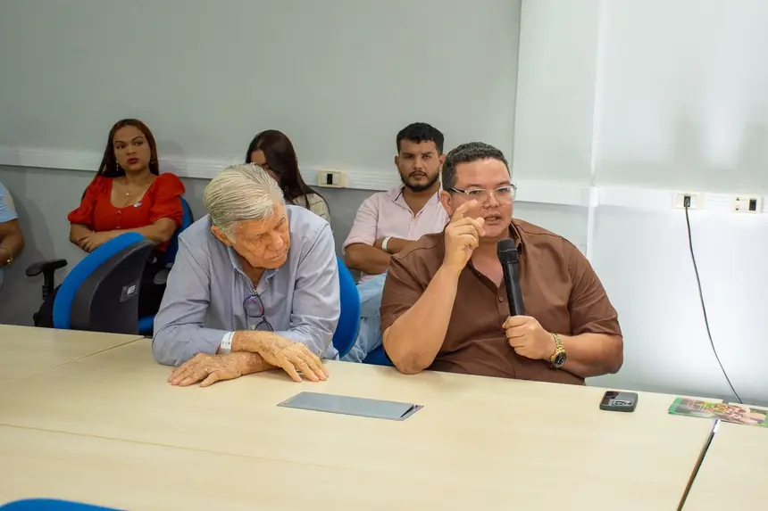  <div class='credito_fotos'>Foto: Karla Reis &nbsp;&nbsp;|&nbsp;&nbsp; <a href='/midias/2025/originais/20251121004249-GF00009216-F00107258.webp' download><i class='fa-solid fa-download'></i> Download</a></div>