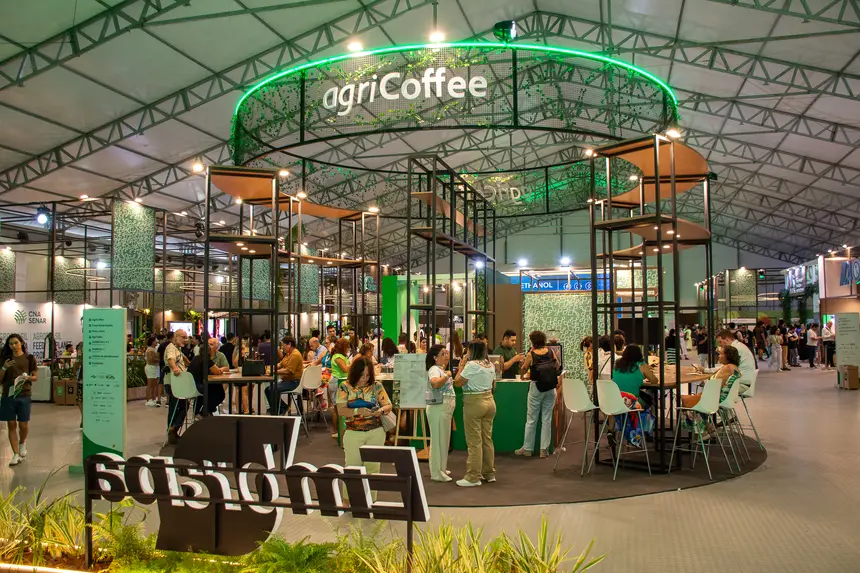  <div class='credito_fotos'>Foto: Karla Reis &nbsp;&nbsp;|&nbsp;&nbsp; <a href='/midias/2025/originais/20251121004313-GF00009216-F00107276.webp' download><i class='fa-solid fa-download'></i> Download</a></div>