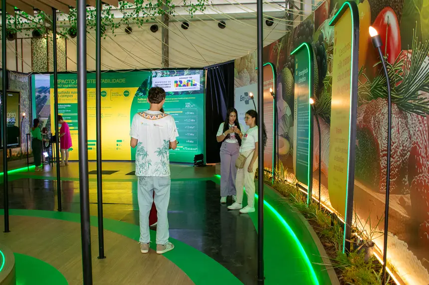  <div class='credito_fotos'>Foto: Karla Reis &nbsp;&nbsp;|&nbsp;&nbsp; <a href='/midias/2025/originais/20251121004315-GF00009216-F00107278.webp' download><i class='fa-solid fa-download'></i> Download</a></div>