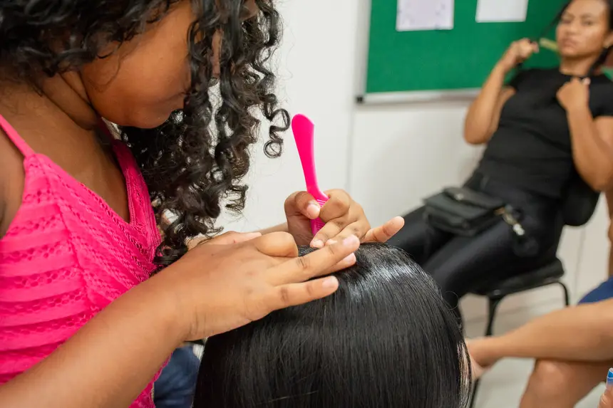  <div class='credito_fotos'>Foto: Karla Reis &nbsp;&nbsp;|&nbsp;&nbsp; <a href='/midias/2025/originais/20251126155955-GF00009218-F00107325.webp' download><i class='fa-solid fa-download'></i> Download</a></div>