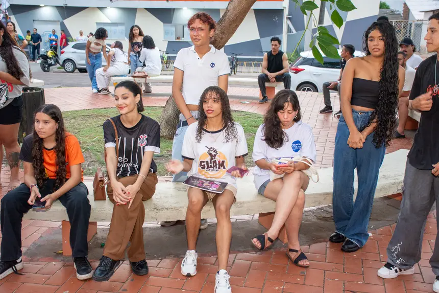  <div class='credito_fotos'>Foto: Karla Reis &nbsp;&nbsp;|&nbsp;&nbsp; <a href='/midias/2025/originais/20251128094730-GF00009220-F00107384.webp' download><i class='fa-solid fa-download'></i> Download</a></div>