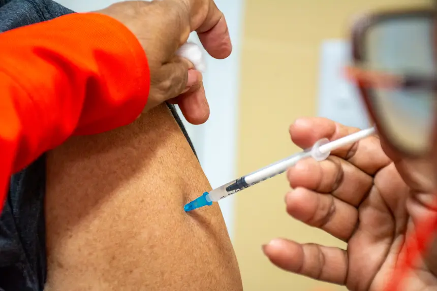  <div class='credito_fotos'>Foto: Karla Reis &nbsp;&nbsp;|&nbsp;&nbsp; <a href='/midias/2025/originais/20251203134714-GF00009224-F00107643.webp' download><i class='fa-solid fa-download'></i> Download</a></div>