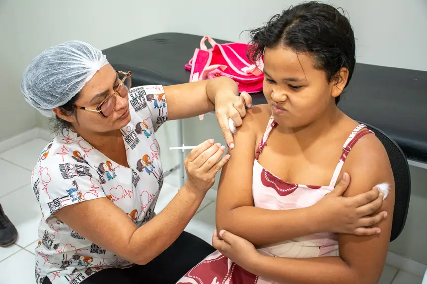  <div class='credito_fotos'>Foto: Karla Reis &nbsp;&nbsp;|&nbsp;&nbsp; <a href='/midias/2025/originais/20251203134742-GF00009224-F00107665.webp' download><i class='fa-solid fa-download'></i> Download</a></div>