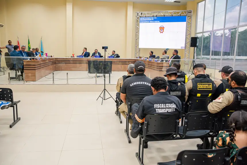  <div class='credito_fotos'>Foto: Karla Reis &nbsp;&nbsp;|&nbsp;&nbsp; <a href='/midias/2025/originais/20251205143519-GF00009229-F00107716.webp' download><i class='fa-solid fa-download'></i> Download</a></div>