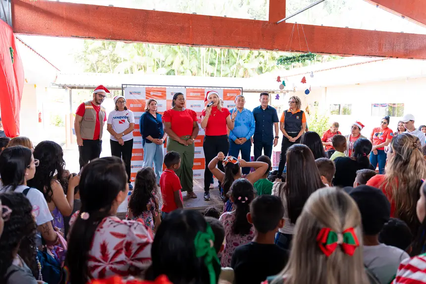  <div class='credito_fotos'>Foto: Heloam Sousa &nbsp;&nbsp;|&nbsp;&nbsp; <a href='/midias/2025/originais/20251216110348-GF00009234-F00108026.webp' download><i class='fa-solid fa-download'></i> Download</a></div>