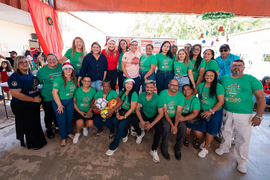  <div class='credito_fotos'>Foto: Heloam Sousa &nbsp;&nbsp;|&nbsp;&nbsp; <a href='/midias/2025/originais/20251216110409-GF00009234-F00108039.webp' download><i class='fa-solid fa-download'></i> Download</a></div>