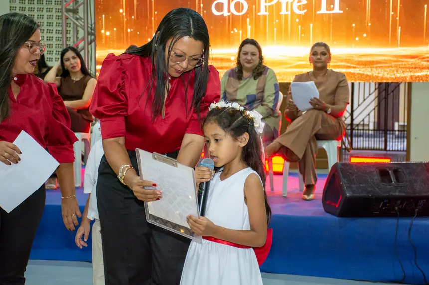  <div class='credito_fotos'>Foto: Karla Reis &nbsp;&nbsp;|&nbsp;&nbsp; <a href='/midias/2025/originais/20251219103326-GF00009241-F00108127.webp' download><i class='fa-solid fa-download'></i> Download</a></div>