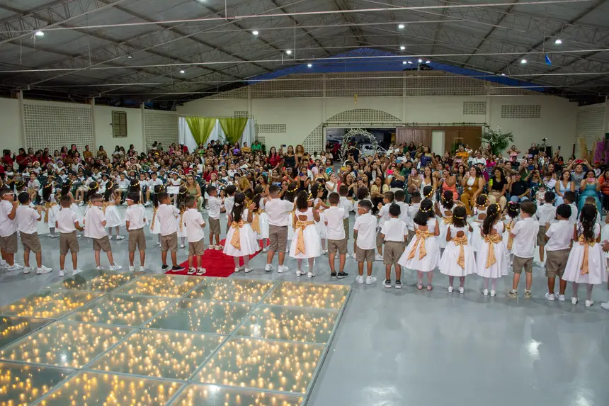  <div class='credito_fotos'>Foto: Karla Reis &nbsp;&nbsp;|&nbsp;&nbsp; <a href='/midias/2025/originais/20251219103341-GF00009241-F00108138.webp' download><i class='fa-solid fa-download'></i> Download</a></div>