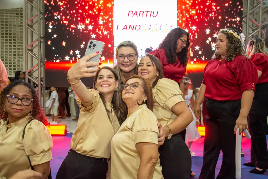  <div class='credito_fotos'>Foto: Karla Reis &nbsp;&nbsp;|&nbsp;&nbsp; <a href='/midias/2025/originais/20251219103419-GF00009241-F00108165.webp' download><i class='fa-solid fa-download'></i> Download</a></div>