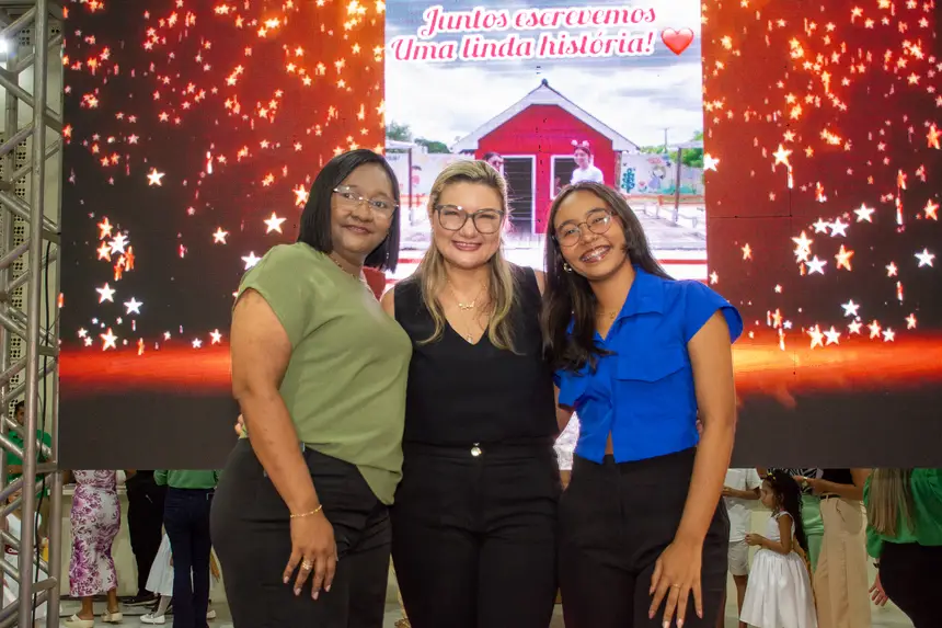  <div class='credito_fotos'>Foto: Karla Reis &nbsp;&nbsp;|&nbsp;&nbsp; <a href='/midias/2025/originais/20251219103426-GF00009241-F00108170.webp' download><i class='fa-solid fa-download'></i> Download</a></div>