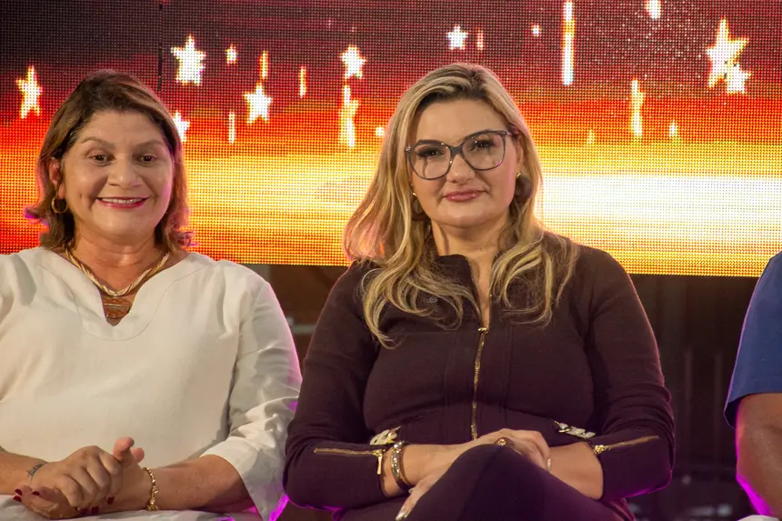  <div class='credito_fotos'>Foto: Karla Reis &nbsp;&nbsp;|&nbsp;&nbsp; <a href='/midias/2025/originais/20251219104015-GF00009242-F00108196.webp' download><i class='fa-solid fa-download'></i> Download</a></div>