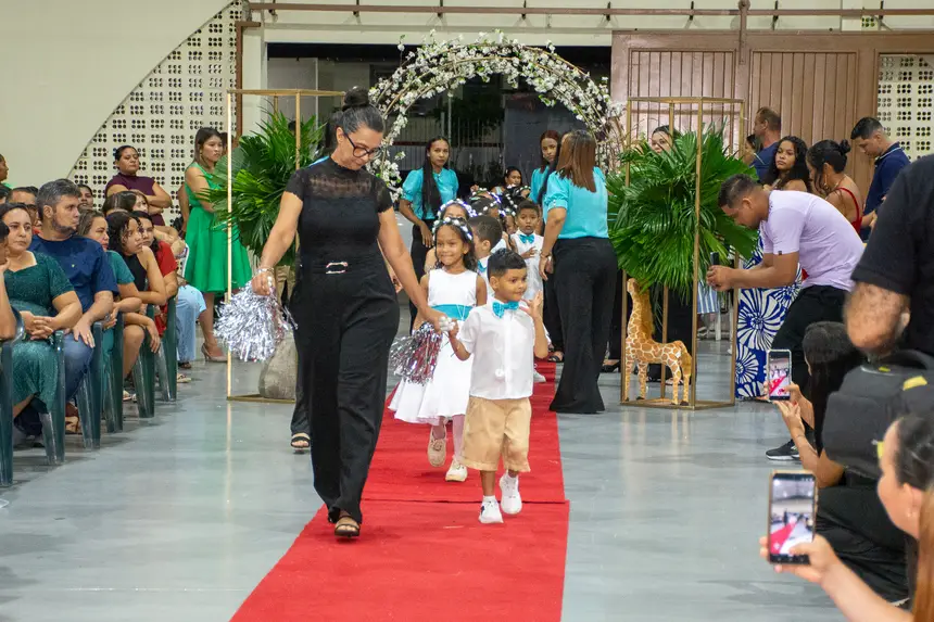  <div class='credito_fotos'>Foto: Karla Reis &nbsp;&nbsp;|&nbsp;&nbsp; <a href='/midias/2025/originais/20251219104040-GF00009242-F00108214.webp' download><i class='fa-solid fa-download'></i> Download</a></div>