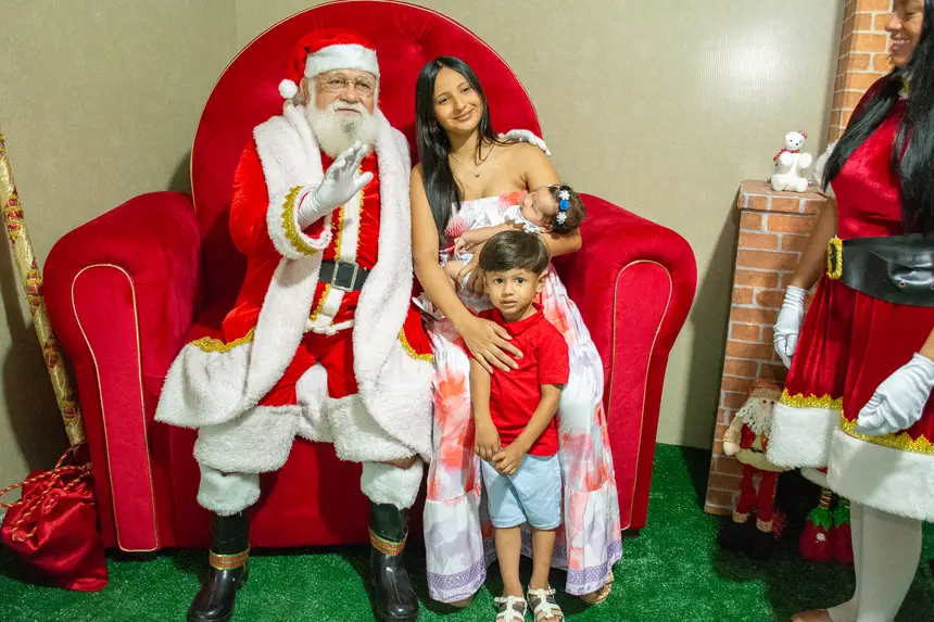  <div class='credito_fotos'>Foto: Karla Reis &nbsp;&nbsp;|&nbsp;&nbsp; <a href='/midias/2025/originais/20251219104812-GF00009243-F00108268.webp' download><i class='fa-solid fa-download'></i> Download</a></div>