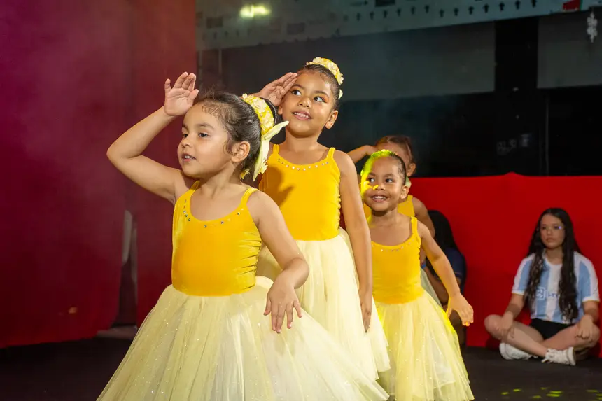  <div class='credito_fotos'>Foto: Karla Reis &nbsp;&nbsp;|&nbsp;&nbsp; <a href='/midias/2025/originais/20251222093631-GF00009245-F00108346.webp' download><i class='fa-solid fa-download'></i> Download</a></div>