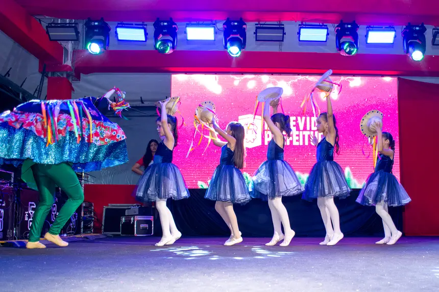  <div class='credito_fotos'>Foto: Karla Reis &nbsp;&nbsp;|&nbsp;&nbsp; <a href='/midias/2025/originais/20251222093652-GF00009245-F00108362.webp' download><i class='fa-solid fa-download'></i> Download</a></div>