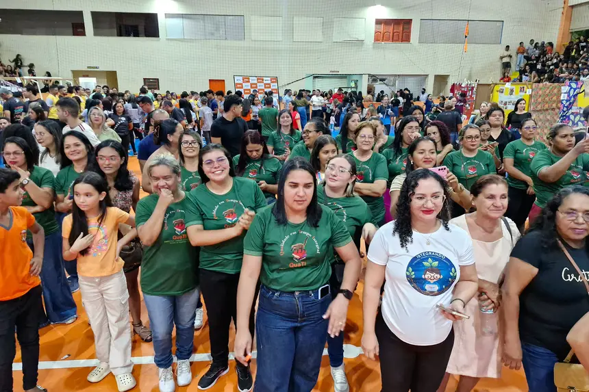  <div class='credito_fotos'>Foto: Márcio Souza &nbsp;&nbsp;|&nbsp;&nbsp; <a href='/midias/2025/originais/20251223124655-GF00009249-F00108517.webp' download><i class='fa-solid fa-download'></i> Download</a></div>