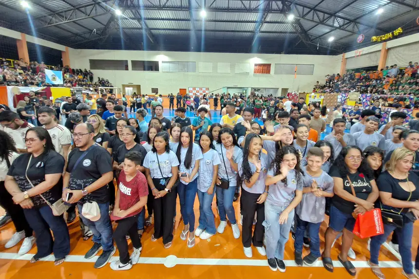  <div class='credito_fotos'>Foto: Márcio Souza &nbsp;&nbsp;|&nbsp;&nbsp; <a href='/midias/2025/originais/20251223124703-GF00009249-F00108522.webp' download><i class='fa-solid fa-download'></i> Download</a></div>