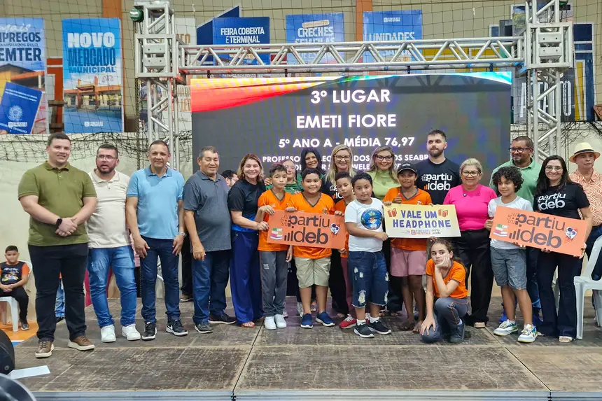  <div class='credito_fotos'>Foto: Márcio Souza &nbsp;&nbsp;|&nbsp;&nbsp; <a href='/midias/2025/originais/20251223124804-GF00009249-F00108559.webp' download><i class='fa-solid fa-download'></i> Download</a></div>