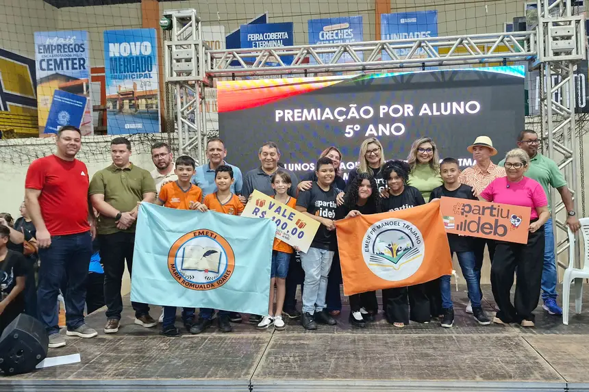  <div class='credito_fotos'>Foto: Márcio Souza &nbsp;&nbsp;|&nbsp;&nbsp; <a href='/midias/2025/originais/20251223124814-GF00009249-F00108565.webp' download><i class='fa-solid fa-download'></i> Download</a></div>