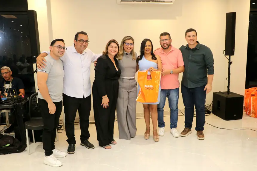  <div class='credito_fotos'>Foto: Márcio Souza &nbsp;&nbsp;|&nbsp;&nbsp; <a href='/midias/2025/originais/20251224004149-GF00009252-F00108654.webp' download><i class='fa-solid fa-download'></i> Download</a></div>