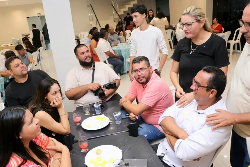  <div class='credito_fotos'>Foto: Márcio Souza &nbsp;&nbsp;|&nbsp;&nbsp; <a href='/midias/2025/originais/20251224004154-GF00009252-F00108658.webp' download><i class='fa-solid fa-download'></i> Download</a></div>