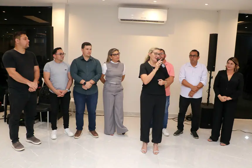  <div class='credito_fotos'>Foto: Márcio Souza &nbsp;&nbsp;|&nbsp;&nbsp; <a href='/midias/2025/originais/20251224004223-GF00009252-F00108682.webp' download><i class='fa-solid fa-download'></i> Download</a></div>