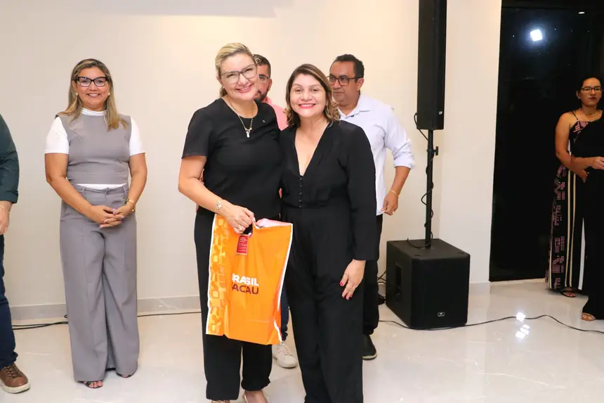  <div class='credito_fotos'>Foto: Márcio Souza &nbsp;&nbsp;|&nbsp;&nbsp; <a href='/midias/2025/originais/20251224004233-GF00009252-F00108690.webp' download><i class='fa-solid fa-download'></i> Download</a></div>