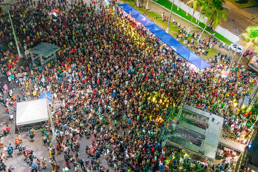  <div class='credito_fotos'>Foto: Heloam Sousa &nbsp;&nbsp;|&nbsp;&nbsp; <a href='/midias/2025/originais/20251229025632-GF00009253-F00108698.webp' download><i class='fa-solid fa-download'></i> Download</a></div>