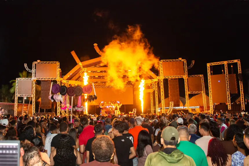  <div class='credito_fotos'>Foto: Karla Reis &nbsp;&nbsp;|&nbsp;&nbsp; <a href='/midias/2025/originais/20251229104808-GF00009254-F00108762.webp' download><i class='fa-solid fa-download'></i> Download</a></div>