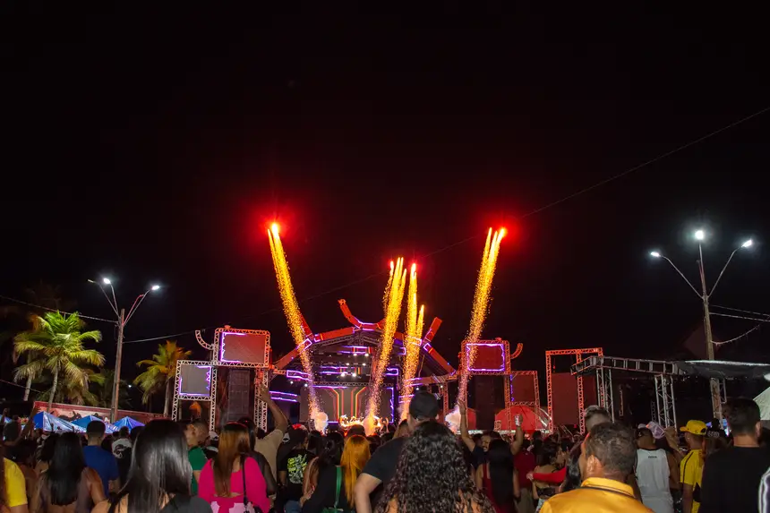  <div class='credito_fotos'>Foto: Karla Reis &nbsp;&nbsp;|&nbsp;&nbsp; <a href='/midias/2025/originais/20251229104813-GF00009254-F00108766.webp' download><i class='fa-solid fa-download'></i> Download</a></div>