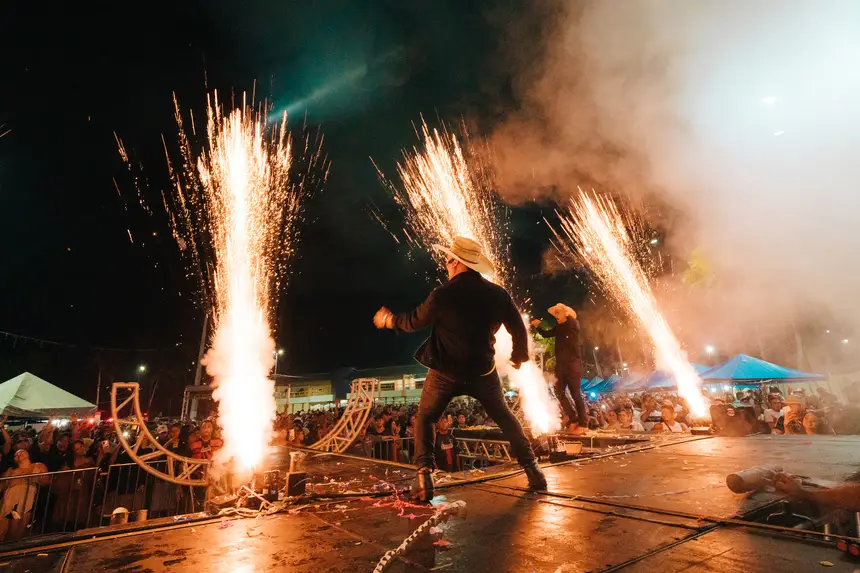  <div class='credito_fotos'>Foto: Heloam Sousa &nbsp;&nbsp;|&nbsp;&nbsp; <a href='/midias/2025/originais/20251230053037-GF00009256-F00108795.webp' download><i class='fa-solid fa-download'></i> Download</a></div>