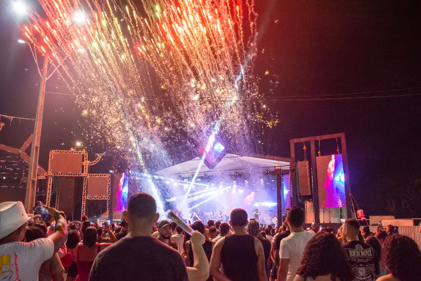  <div class='credito_fotos'>Foto: Karla Reis &nbsp;&nbsp;|&nbsp;&nbsp; <a href='/midias/2025/originais/20251230085751-GF00009257-F00108866.webp' download><i class='fa-solid fa-download'></i> Download</a></div>