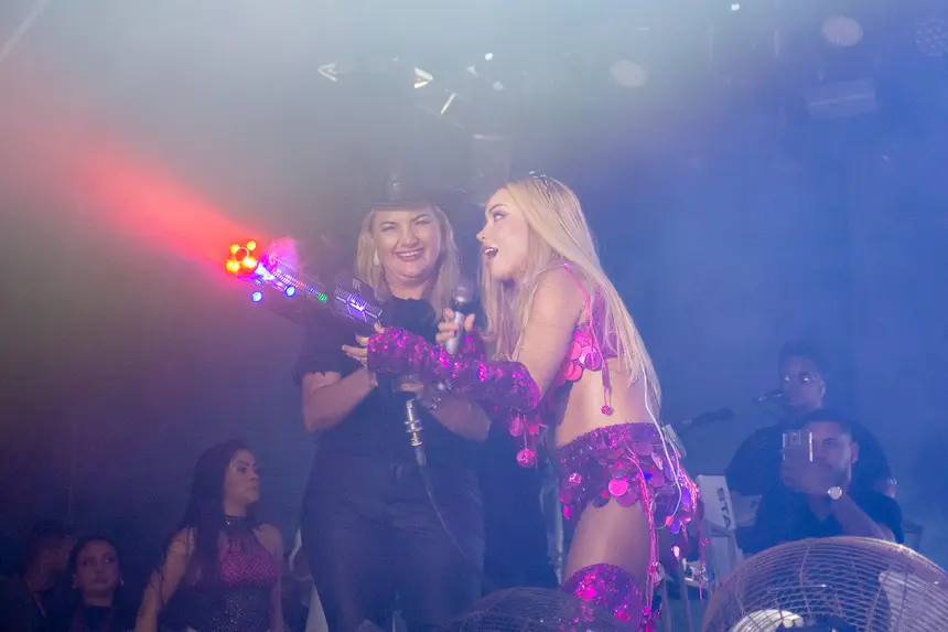  <div class='credito_fotos'>Foto: Karla Reis &nbsp;&nbsp;|&nbsp;&nbsp; <a href='/midias/2025/originais/20251230085820-GF00009257-F00108888.webp' download><i class='fa-solid fa-download'></i> Download</a></div>