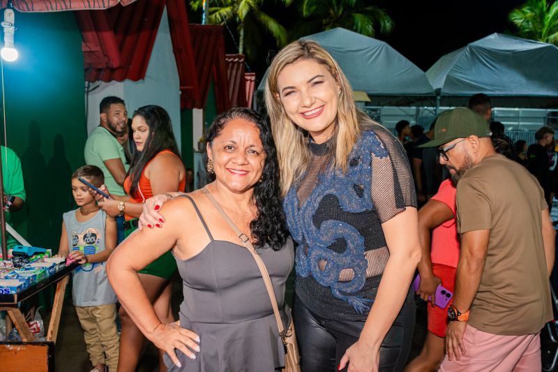  <div class='credito_fotos'>Foto: Karla Reis &nbsp;&nbsp;|&nbsp;&nbsp; <a href='/midias/2025/originais/8034_24bb3094-bc26-8e1b-1f5b-ec587ec18e1d.jpg' download><i class='fa-solid fa-download'></i> Download</a></div>