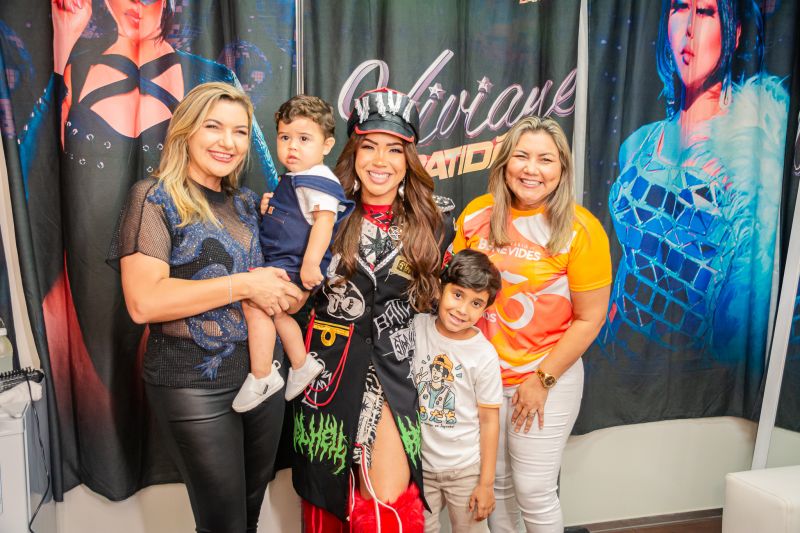  <div class='credito_fotos'>Foto: Karla Reis &nbsp;&nbsp;|&nbsp;&nbsp; <a href='/midias/2025/originais/8034_b1d0de54-697c-de30-108a-d913f12d402a.jpg' download><i class='fa-solid fa-download'></i> Download</a></div>