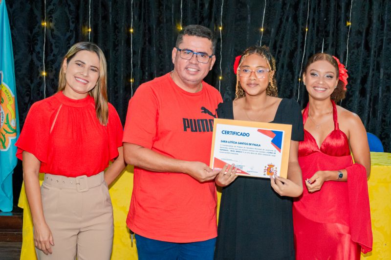  <div class='credito_fotos'>Foto: Karla Reis &nbsp;&nbsp;|&nbsp;&nbsp; <a href='/midias/2025/originais/8036_72838d6d-5c92-284a-c3b8-972677d98cb9.jpg' download><i class='fa-solid fa-download'></i> Download</a></div>