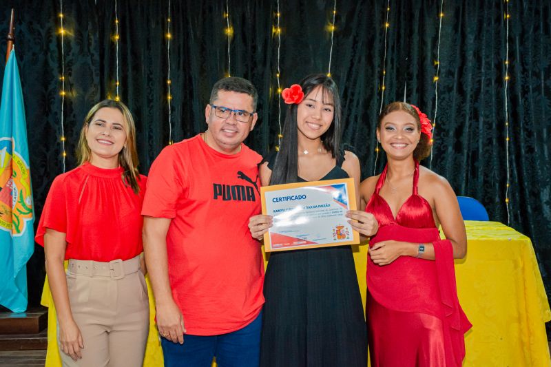  <div class='credito_fotos'>Foto: Karla Reis &nbsp;&nbsp;|&nbsp;&nbsp; <a href='/midias/2025/originais/8036_b76ecb64-7c57-18ab-57dd-31aa2c1d1229.jpg' download><i class='fa-solid fa-download'></i> Download</a></div>