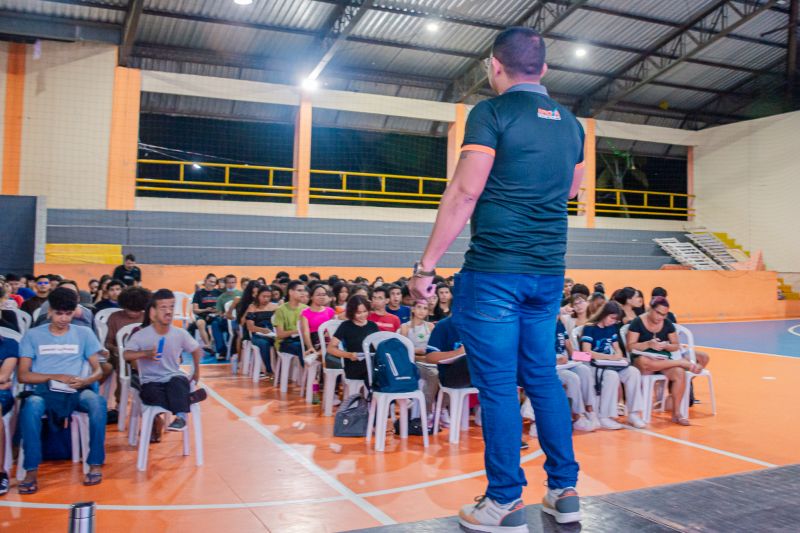  <div class='credito_fotos'>Foto: Karla Reis &nbsp;&nbsp;|&nbsp;&nbsp; <a href='/midias/2025/originais/8056_c7021e1c-f6ed-68d9-190a-13ca32ab553d.jpg' download><i class='fa-solid fa-download'></i> Download</a></div>