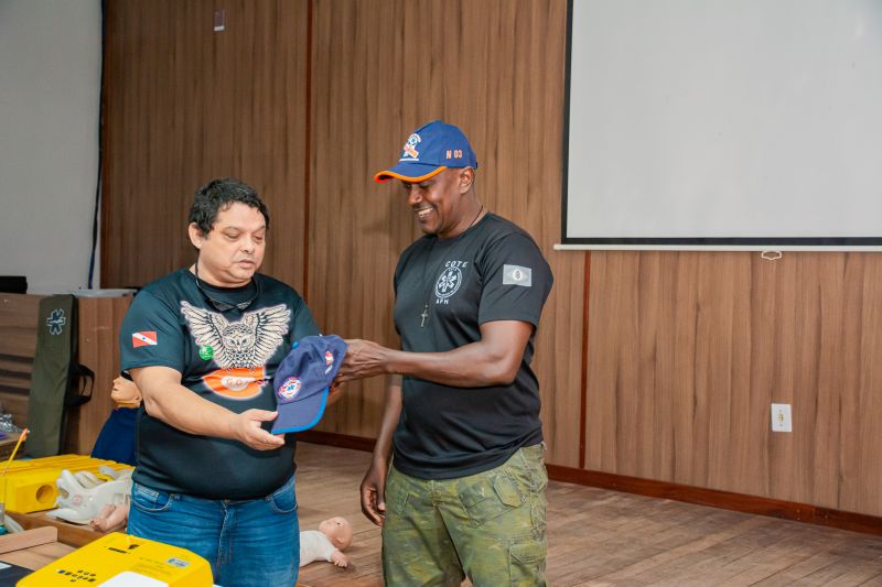  <div class='credito_fotos'>Foto: Karla Reis &nbsp;&nbsp;|&nbsp;&nbsp; <a href='/midias/2025/originais/8067_100133c3-ce21-31be-cb5f-1bca540c6494.jpg' download><i class='fa-solid fa-download'></i> Download</a></div>