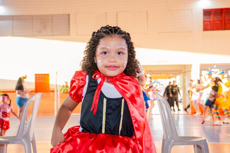  <div class='credito_fotos'>Foto: Karla Reis &nbsp;&nbsp;|&nbsp;&nbsp; <a href='/midias/2025/originais/8068_4a4f1dc9-2513-d01d-6d5c-f49fd3b50dc8.jpg' download><i class='fa-solid fa-download'></i> Download</a></div>