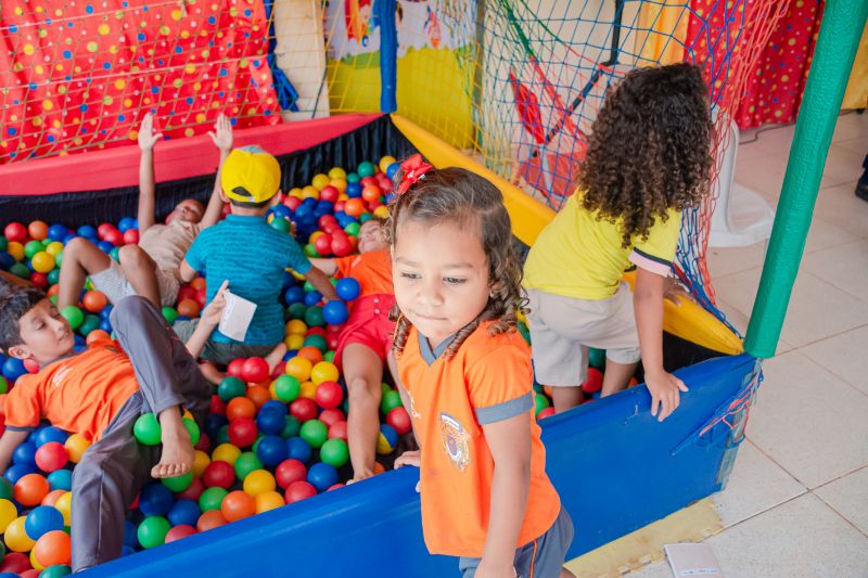  <div class='credito_fotos'>Foto: Karla Reis &nbsp;&nbsp;|&nbsp;&nbsp; <a href='/midias/2025/originais/8071_930f245c-ca77-ccfa-cffd-71bfcacba2c2.jpg' download><i class='fa-solid fa-download'></i> Download</a></div>