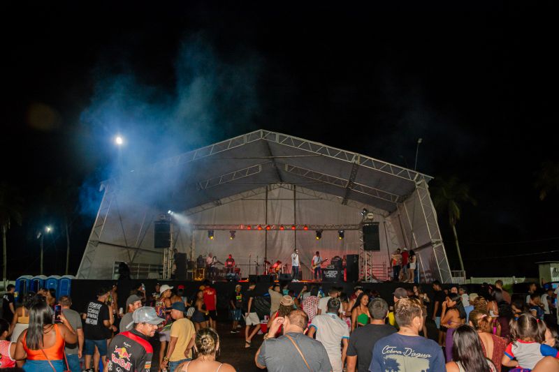  <div class='credito_fotos'>Foto: Karla Reis &nbsp;&nbsp;|&nbsp;&nbsp; <a href='/midias/2025/originais/8072_04ae7be7-a854-8829-1af6-ca27e72cb0f9.jpg' download><i class='fa-solid fa-download'></i> Download</a></div>