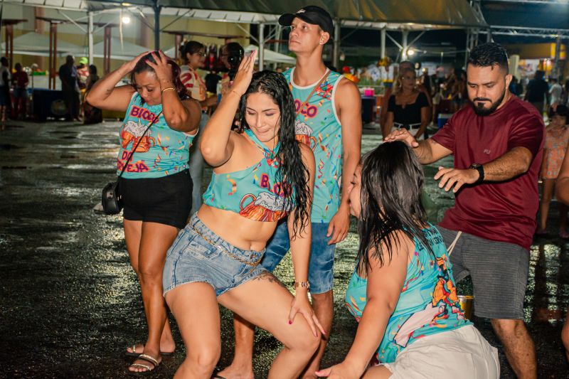  <div class='credito_fotos'>Foto: Karla Reis &nbsp;&nbsp;|&nbsp;&nbsp; <a href='/midias/2025/originais/8072_6d4562f7-96e0-2eb9-d657-063e287ae6c8.jpg' download><i class='fa-solid fa-download'></i> Download</a></div>