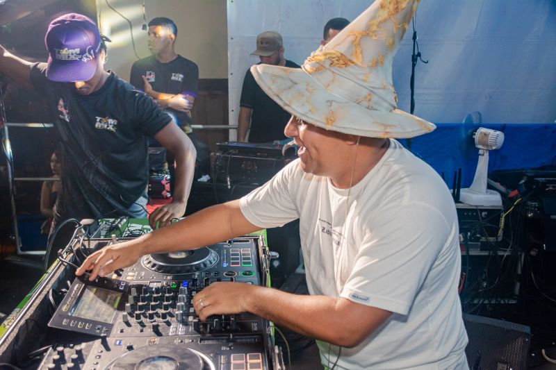  <div class='credito_fotos'>Foto: Karla Reis &nbsp;&nbsp;|&nbsp;&nbsp; <a href='/midias/2025/originais/8073_91d08db7-75b4-e210-8c50-330b58d56f95.jpg' download><i class='fa-solid fa-download'></i> Download</a></div>