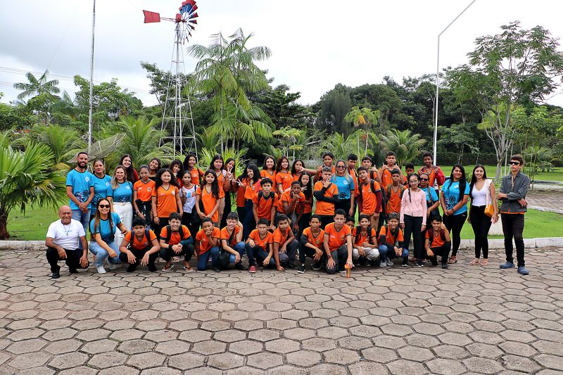 Jornada da Água - Escola Rafael Gomes <div class='credito_fotos'>Foto: Márcio Souza &nbsp;&nbsp;|&nbsp;&nbsp; <a href='/midias/2025/originais/8080_96de68b0-5b46-dca2-ee43-c88191524a31.jpg' download><i class='fa-solid fa-download'></i> Download</a></div>