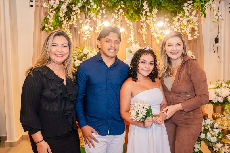  <div class='credito_fotos'>Foto: Karla Reis &nbsp;&nbsp;|&nbsp;&nbsp; <a href='/midias/2025/originais/8081_14ee718c-84df-0b5c-b3bd-d42538a94ee5.jpg' download><i class='fa-solid fa-download'></i> Download</a></div>