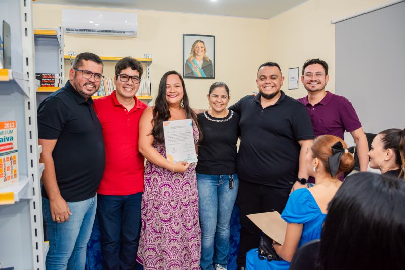  <div class='credito_fotos'>Foto: Karla Reis &nbsp;&nbsp;|&nbsp;&nbsp; <a href='/midias/2025/originais/8092_0126a4b6-f9db-7371-2acf-54d875cdf23e.jpg' download><i class='fa-solid fa-download'></i> Download</a></div>