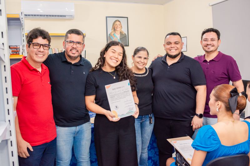  <div class='credito_fotos'>Foto: Karla Reis &nbsp;&nbsp;|&nbsp;&nbsp; <a href='/midias/2025/originais/8092_36f7e9a9-5843-4a8e-7f17-42b8d0f3839c.jpg' download><i class='fa-solid fa-download'></i> Download</a></div>